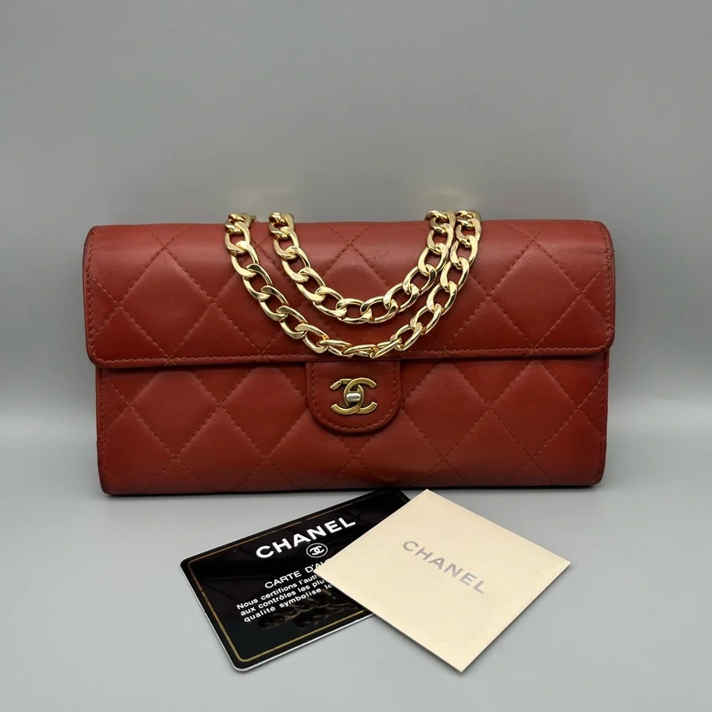 ❤️CHANEL Red Quilted Leather Wallet/Clutch